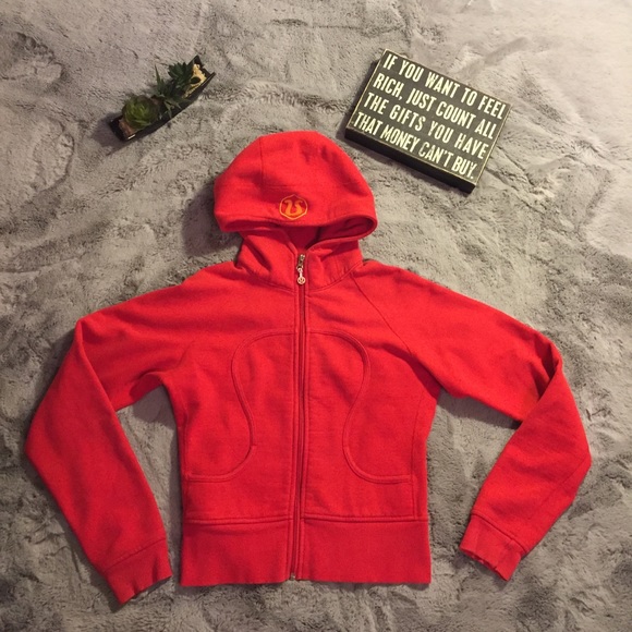 lululemon athletica Jackets & Blazers - Lululemon red scuba zip up hoodie size 6!